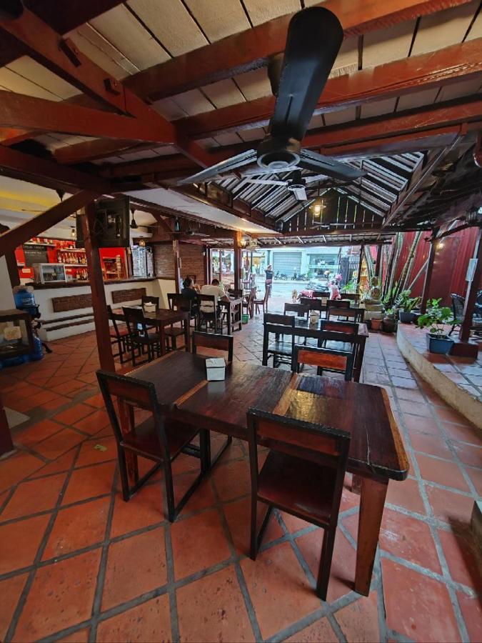 Soben Cafe Guesthouse & Restaurant Ciudad de Siem Riep Exterior foto